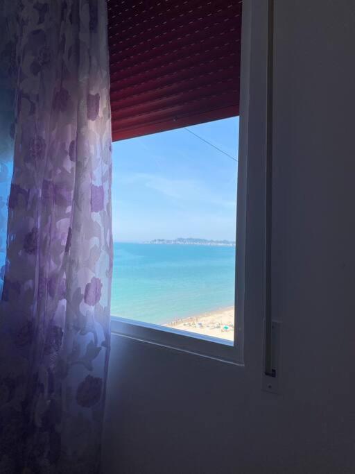 Beachfront At Kamelia Resort! Apartament Durrës